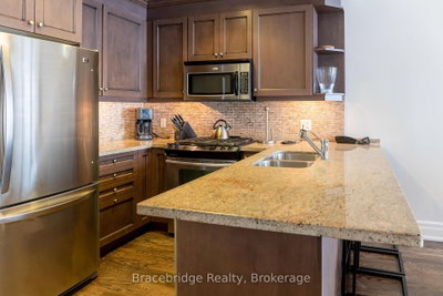 1869 Muskoka Rd 118 Highway W • #B102-A1 • Muskoka Lakes, ON photo 9