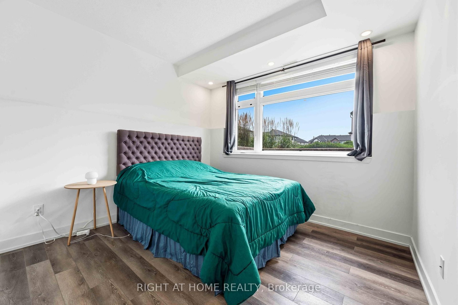 55 Overberg Way • #D • Ottawa, ON photo 20