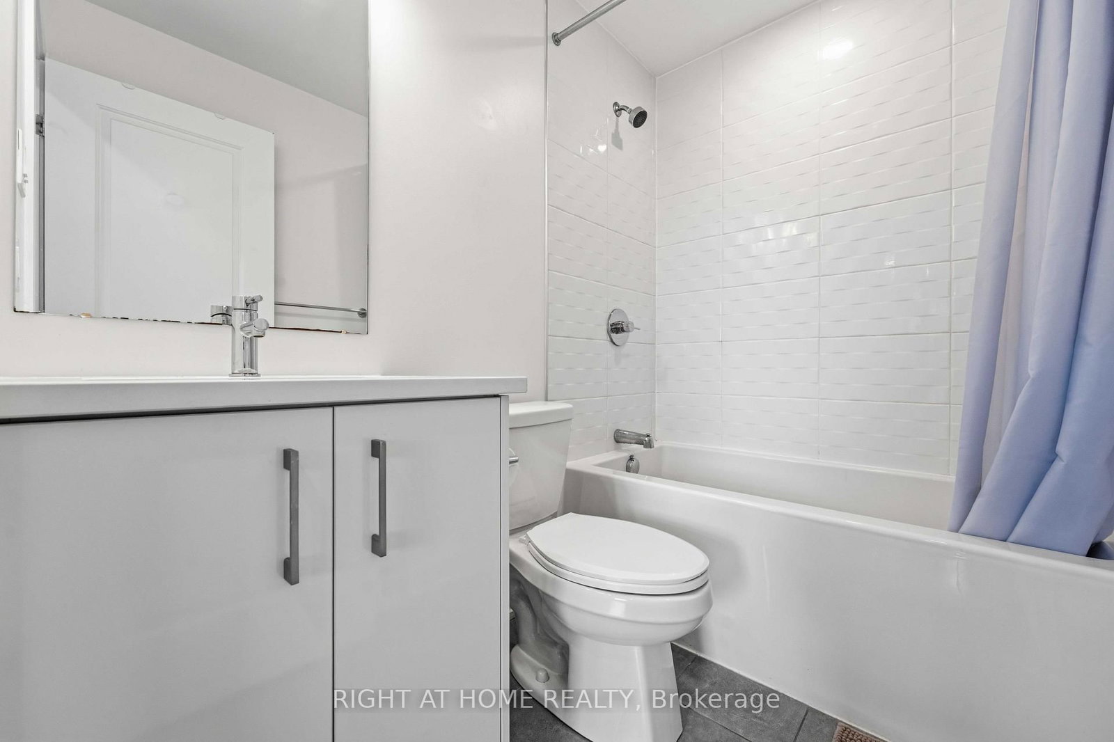 55 Overberg Way • #D • Ottawa, ON photo 23