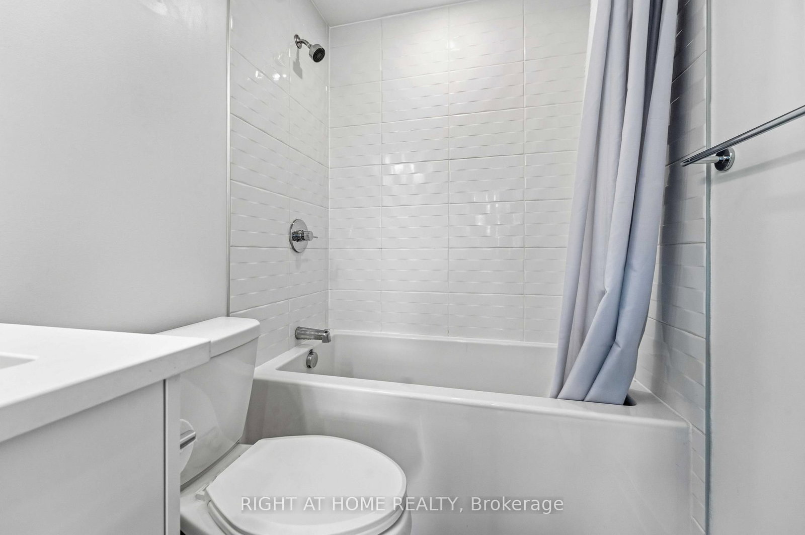 55 Overberg Way • #D • Ottawa, ON photo 24
