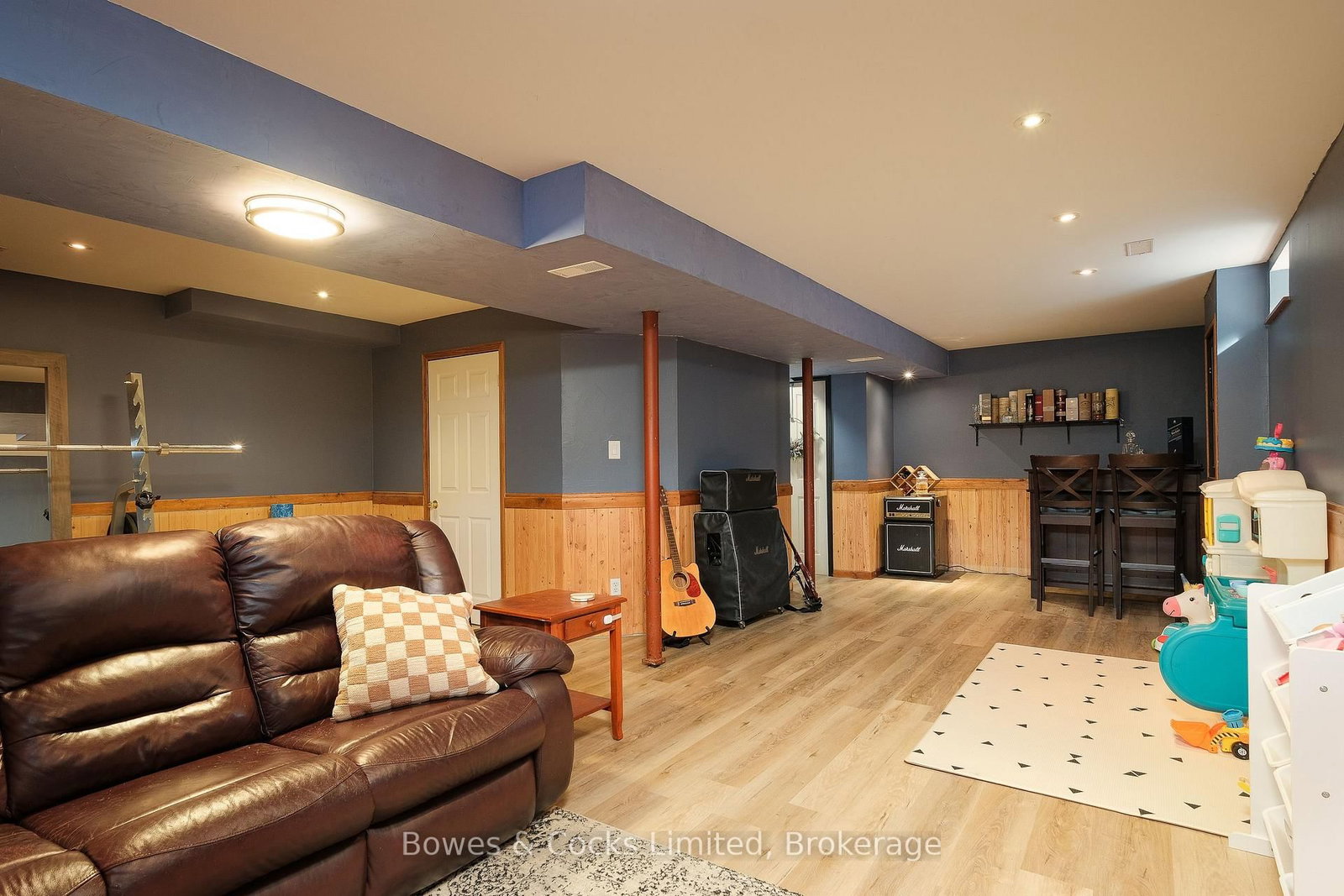 407 Spillsbury Drive • Peterborough, ON photo 25