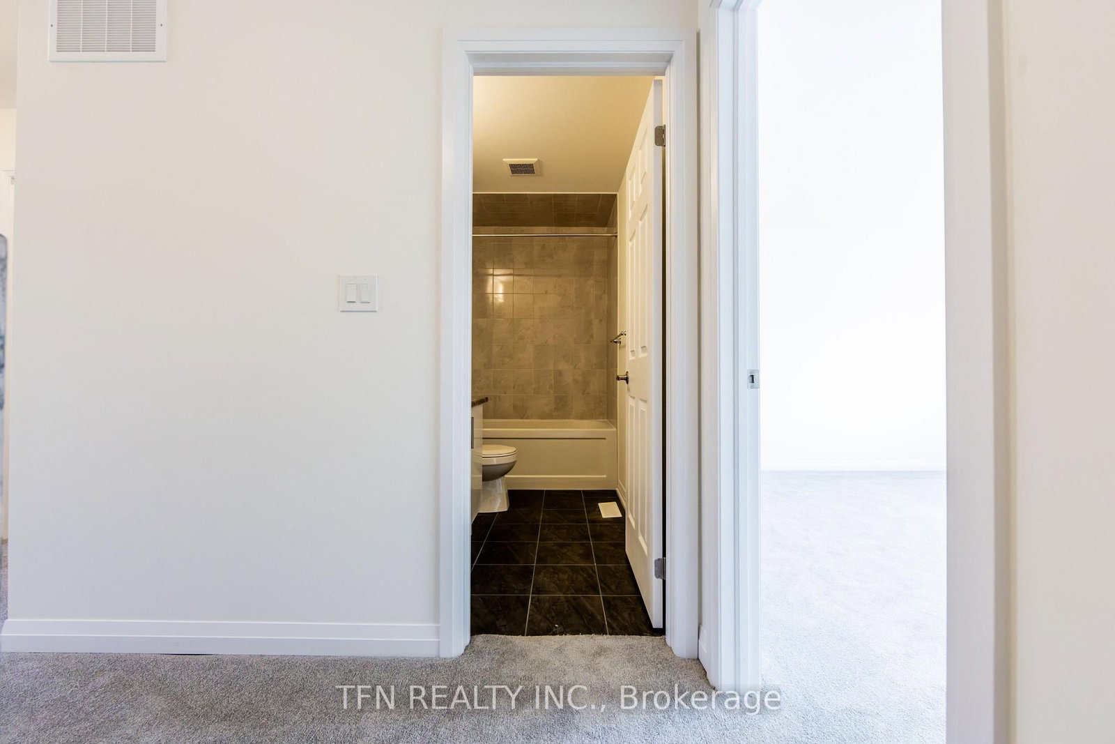 385 Starlight Avenue • Woolwich, ON photo 27