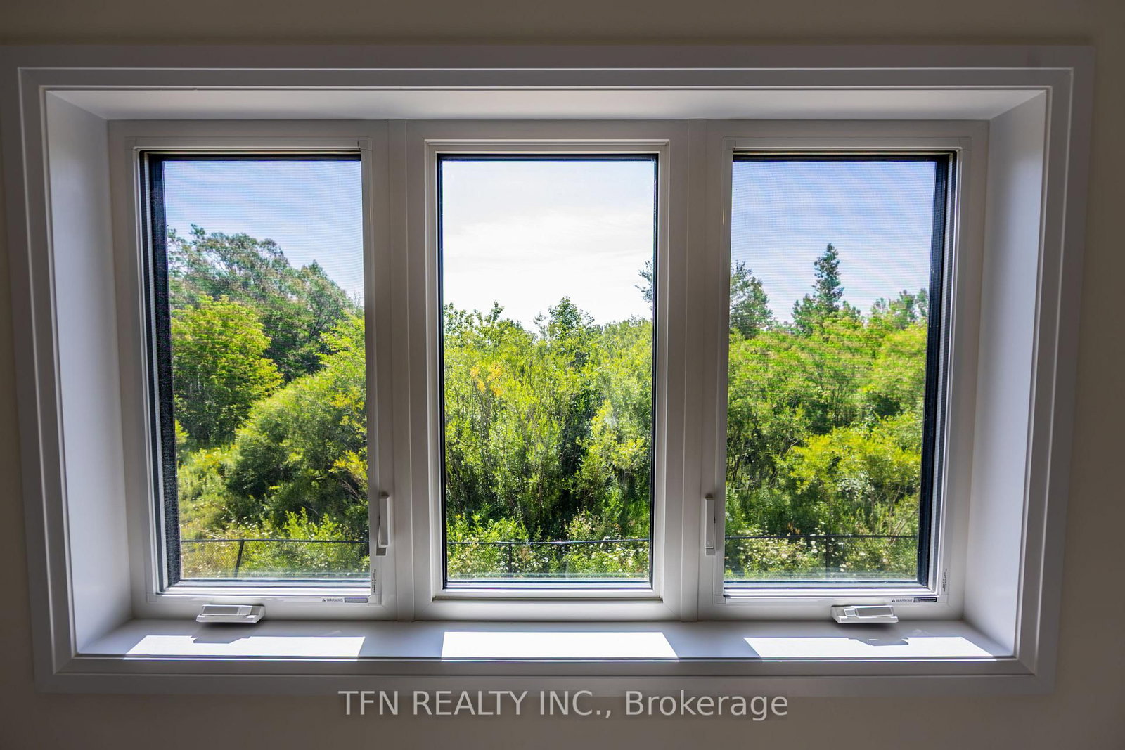 385 Starlight Avenue • Woolwich, ON photo 37