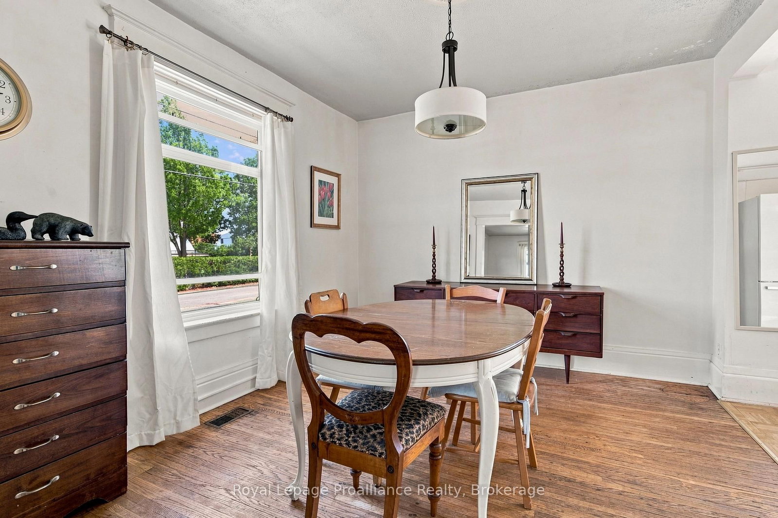 135 Mcgill Street • Quinte West, ON photo 11