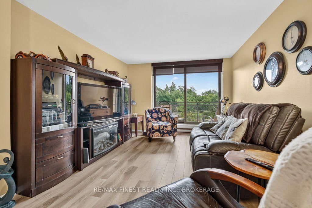 120 Barrett Court • #307 • Kingston, ON photo 3