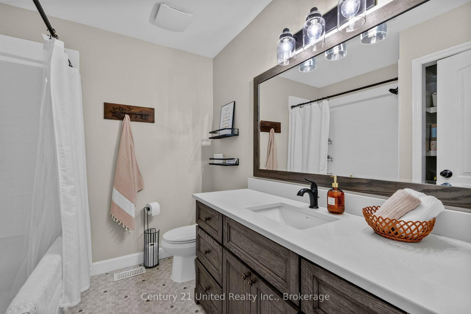 1067 Stewart Line • Cavan Monaghan, ON photo 38