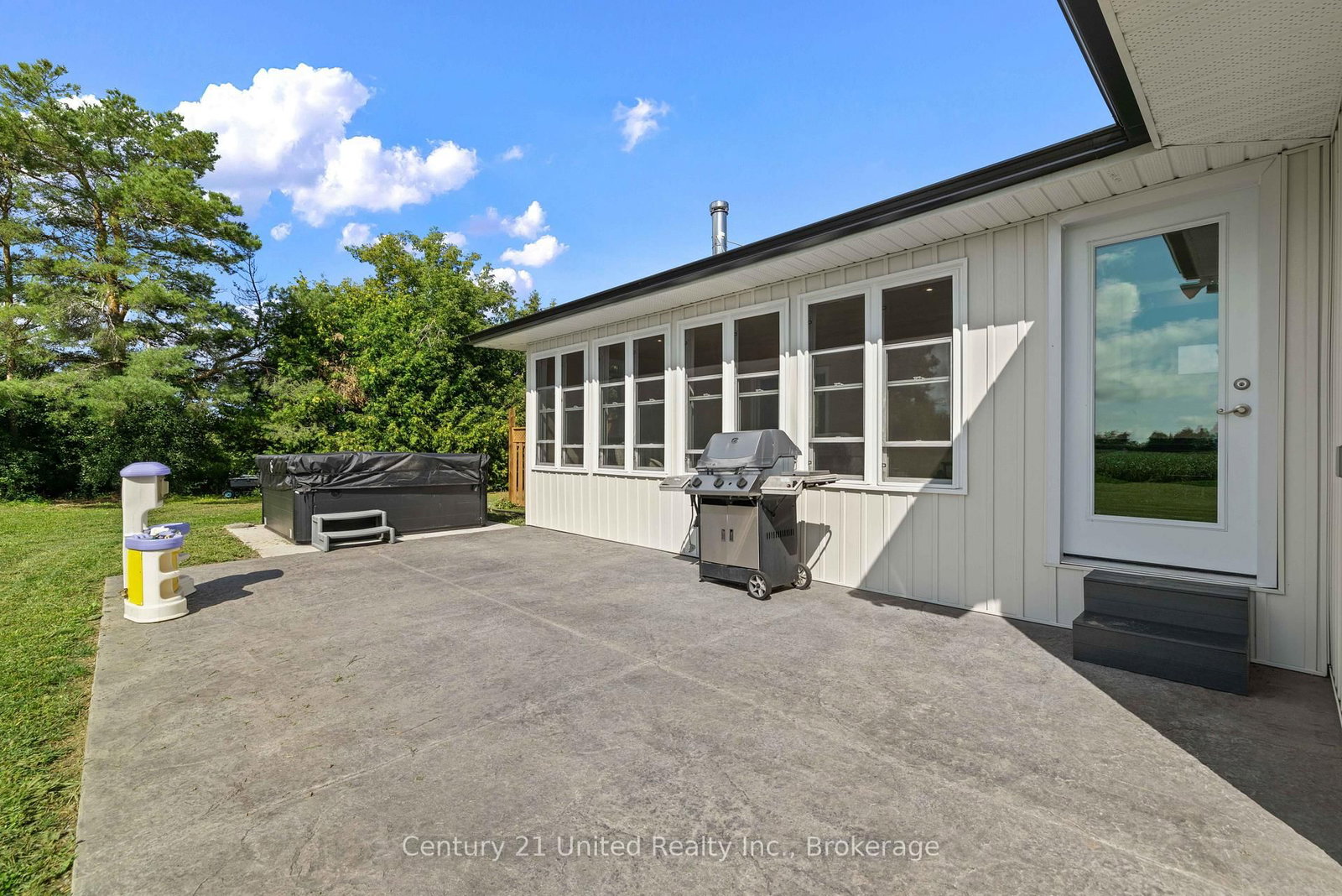 1067 Stewart Line • Cavan Monaghan, ON photo 6