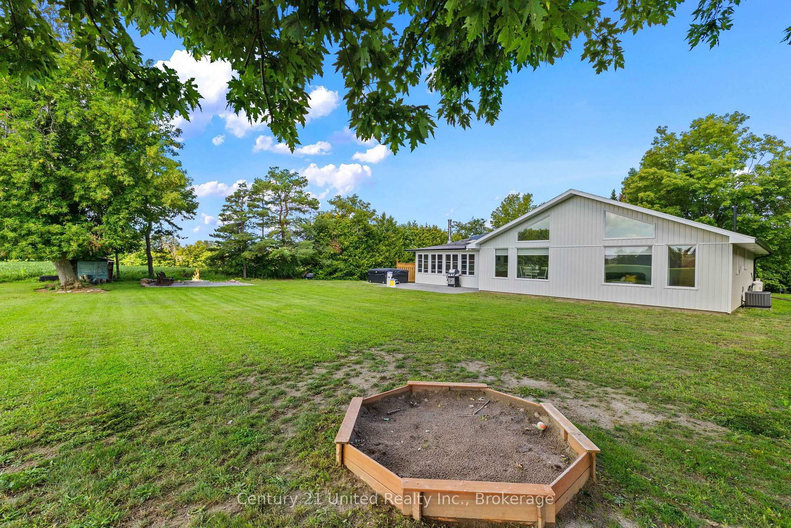 1067 Stewart Line • Cavan Monaghan, ON photo 9