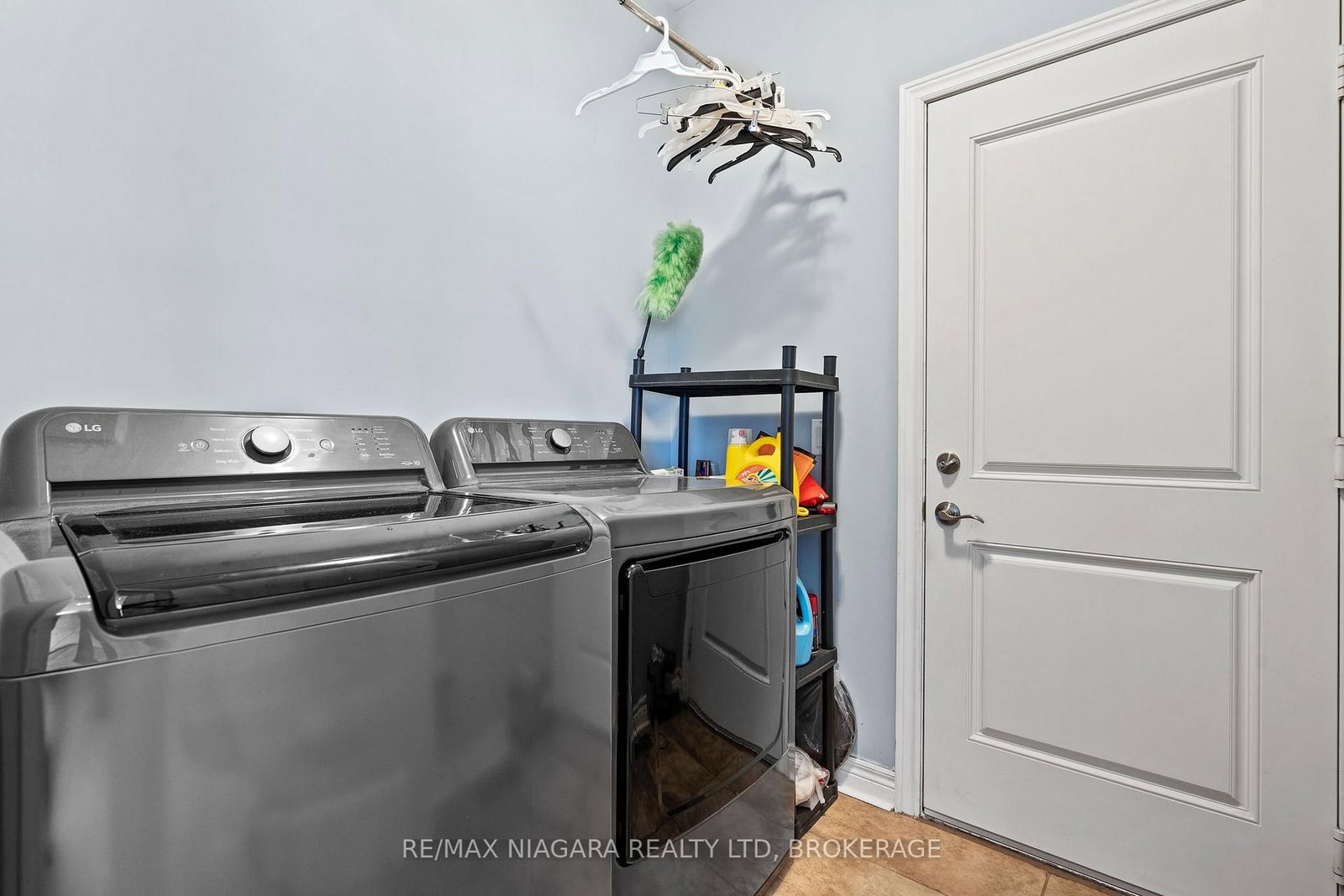 255 Lakeshore Road • St. Catharines, ON photo 19