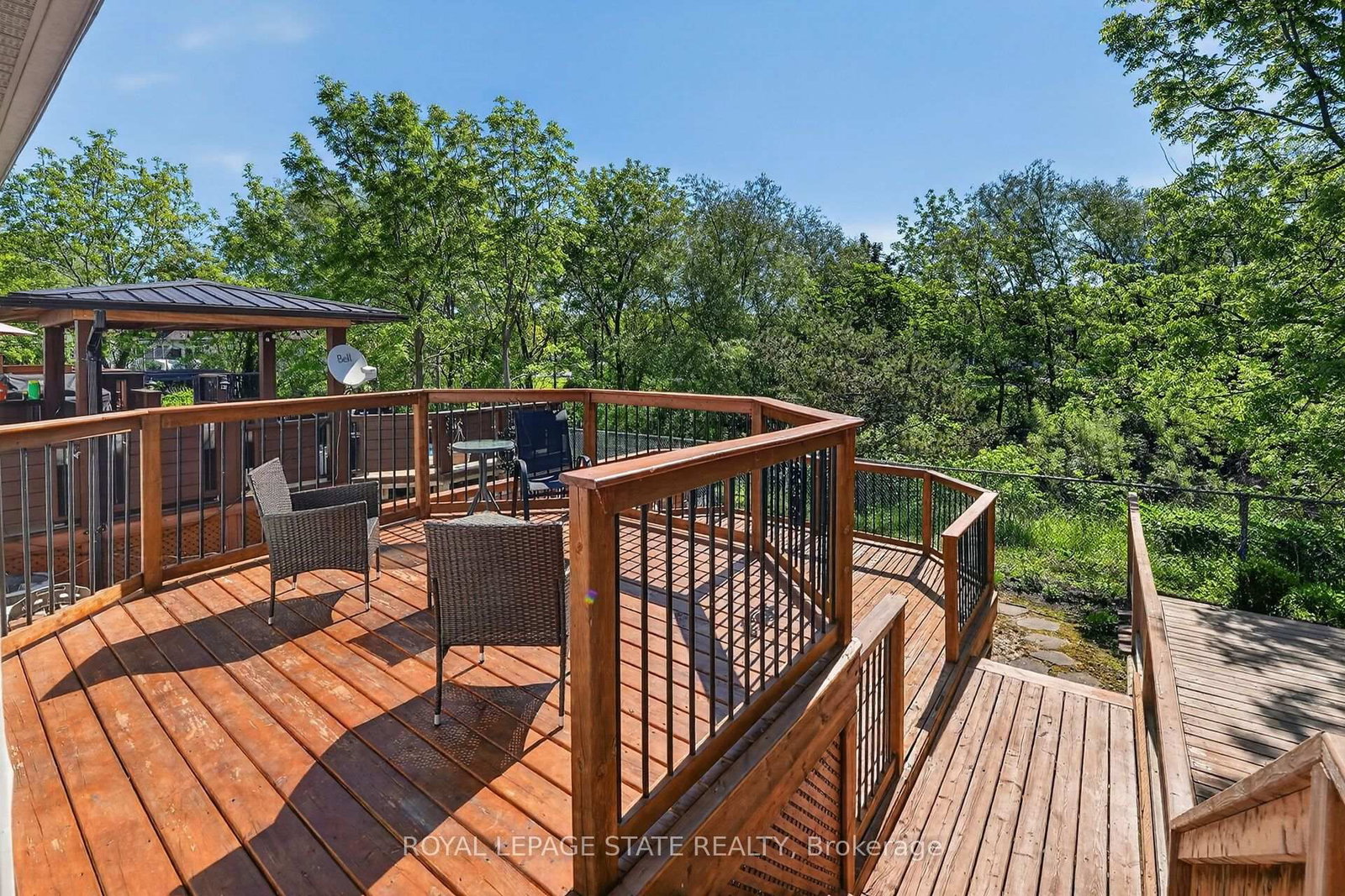 83 Morrison Crescent • Grimsby, ON photo 5