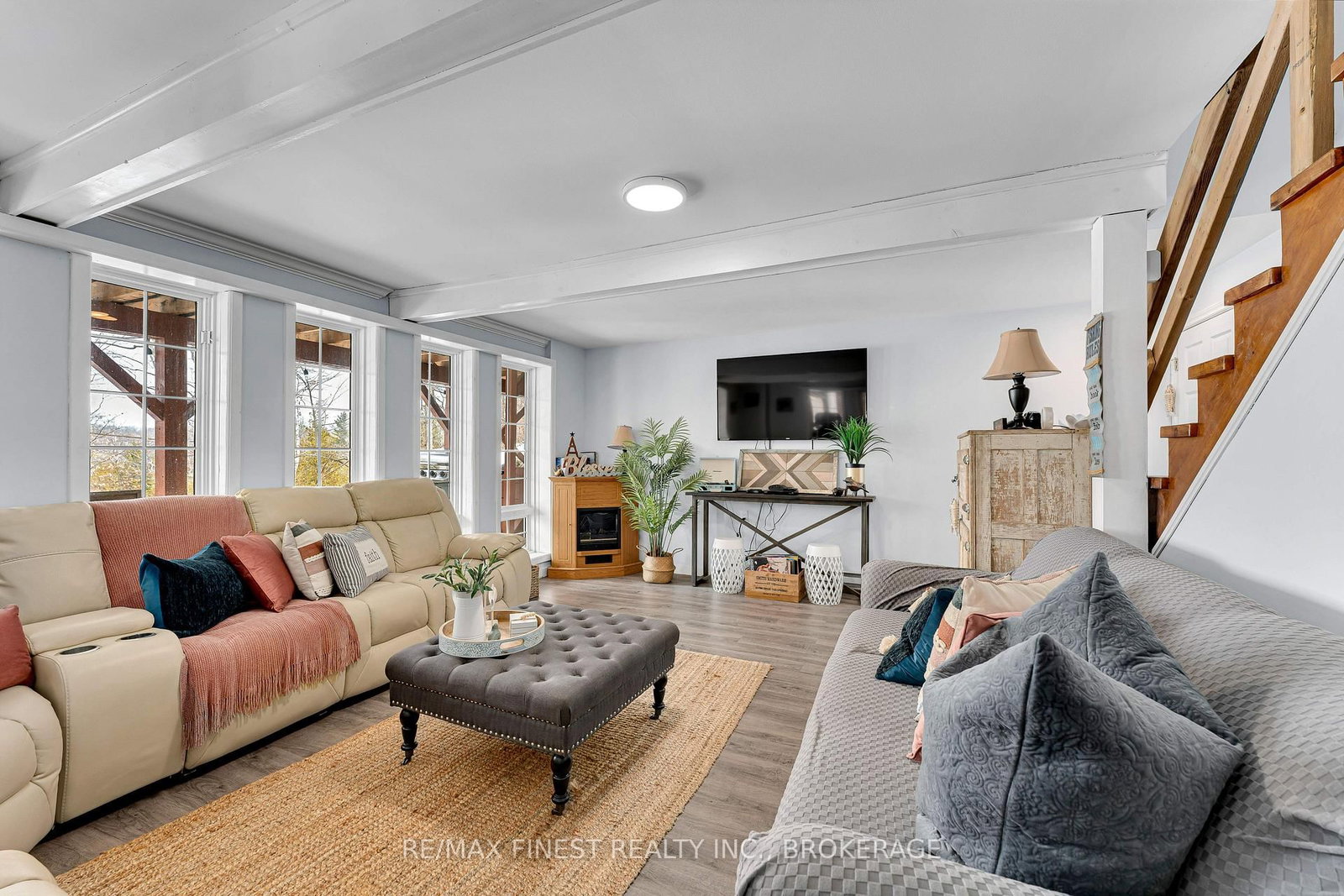 1066 Mountvale Point Road • Sharbot Lake, ON photo 16