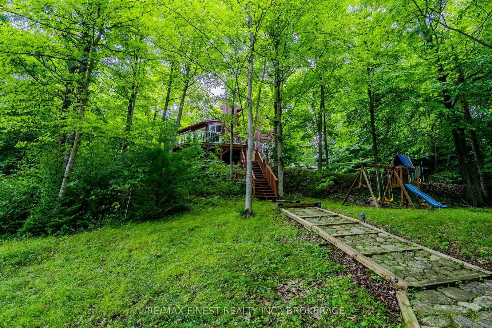 1066 Mountvale Point Road • Sharbot Lake, ON photo 27