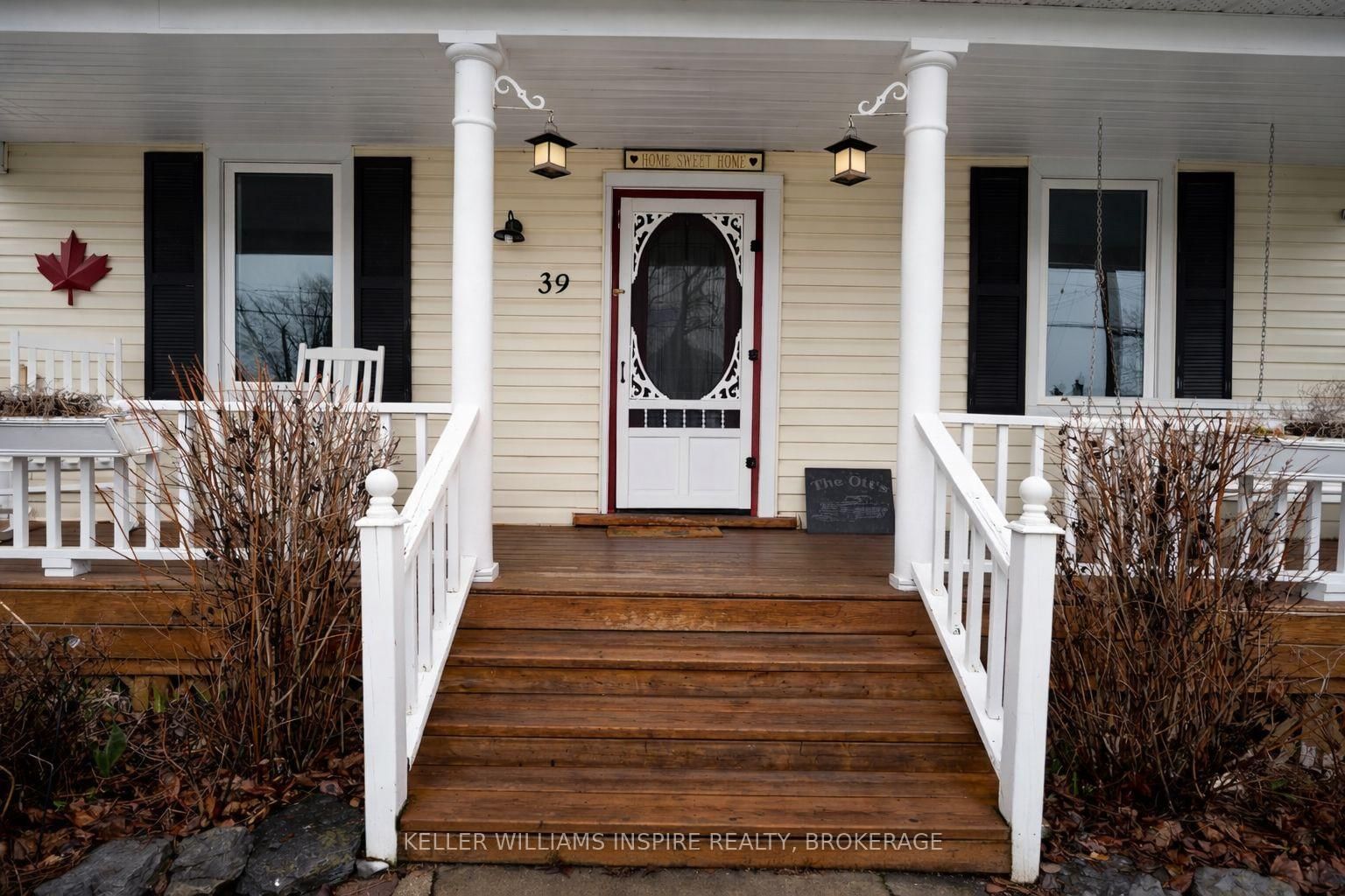 39 Centre Street • Brighton, ON photo 3