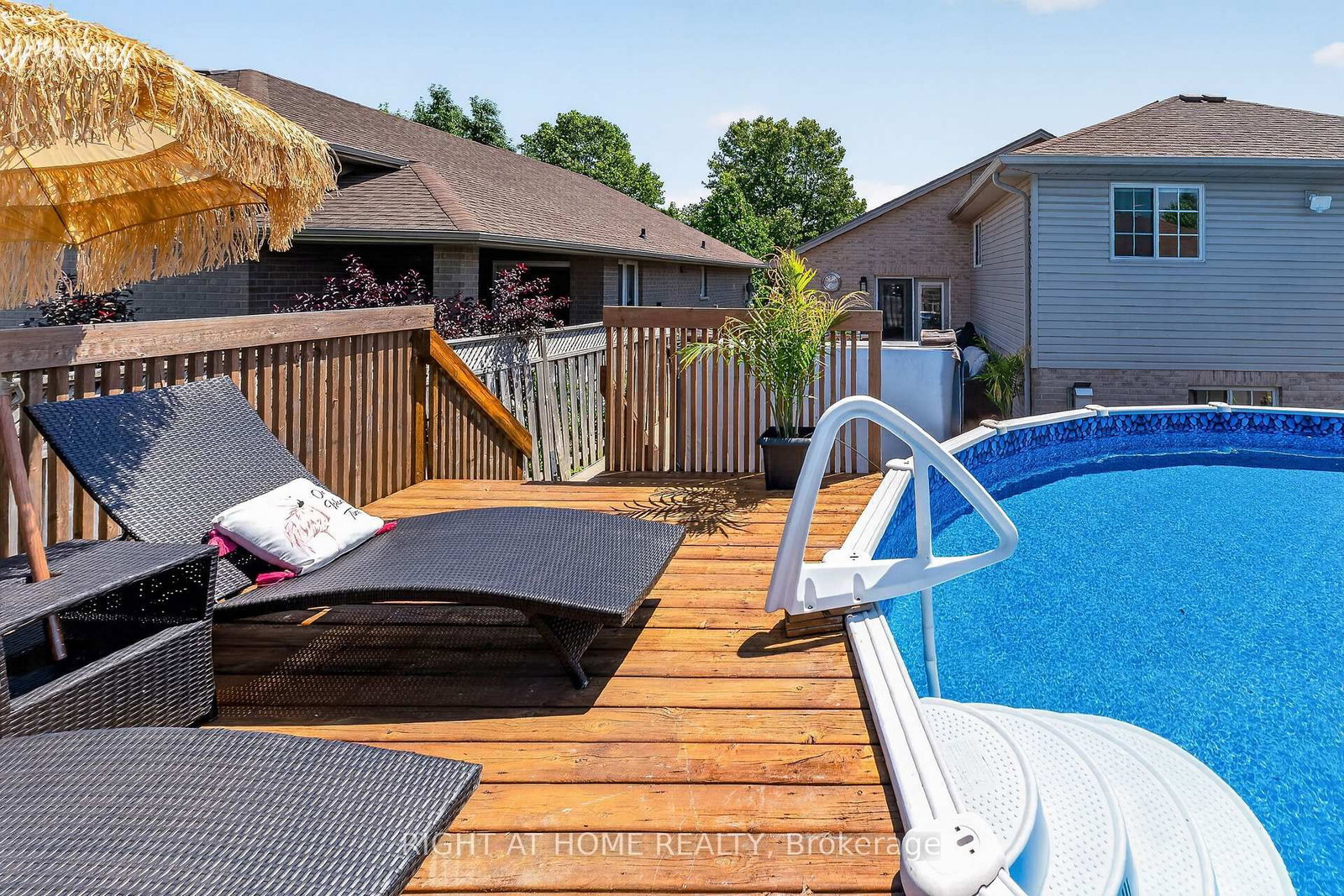10 Galbraith Court • St. Thomas, ON photo 40