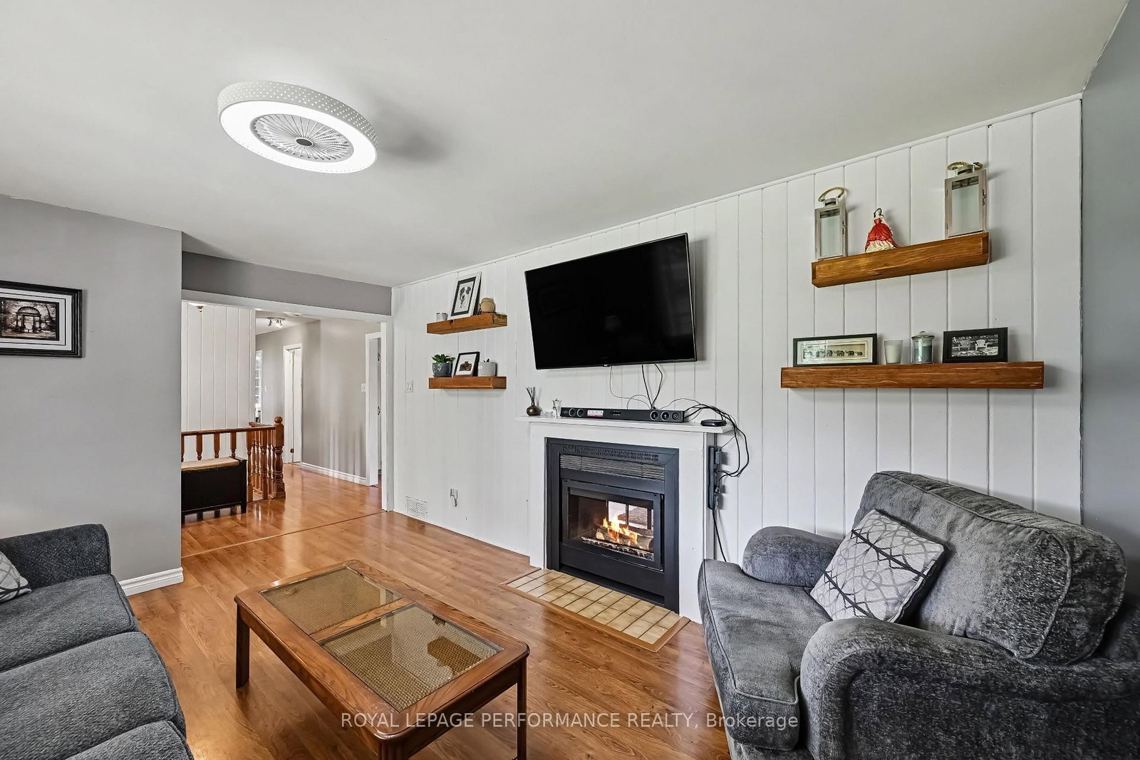 640 Poonamalie Side Road • Smiths Falls, ON photo 12