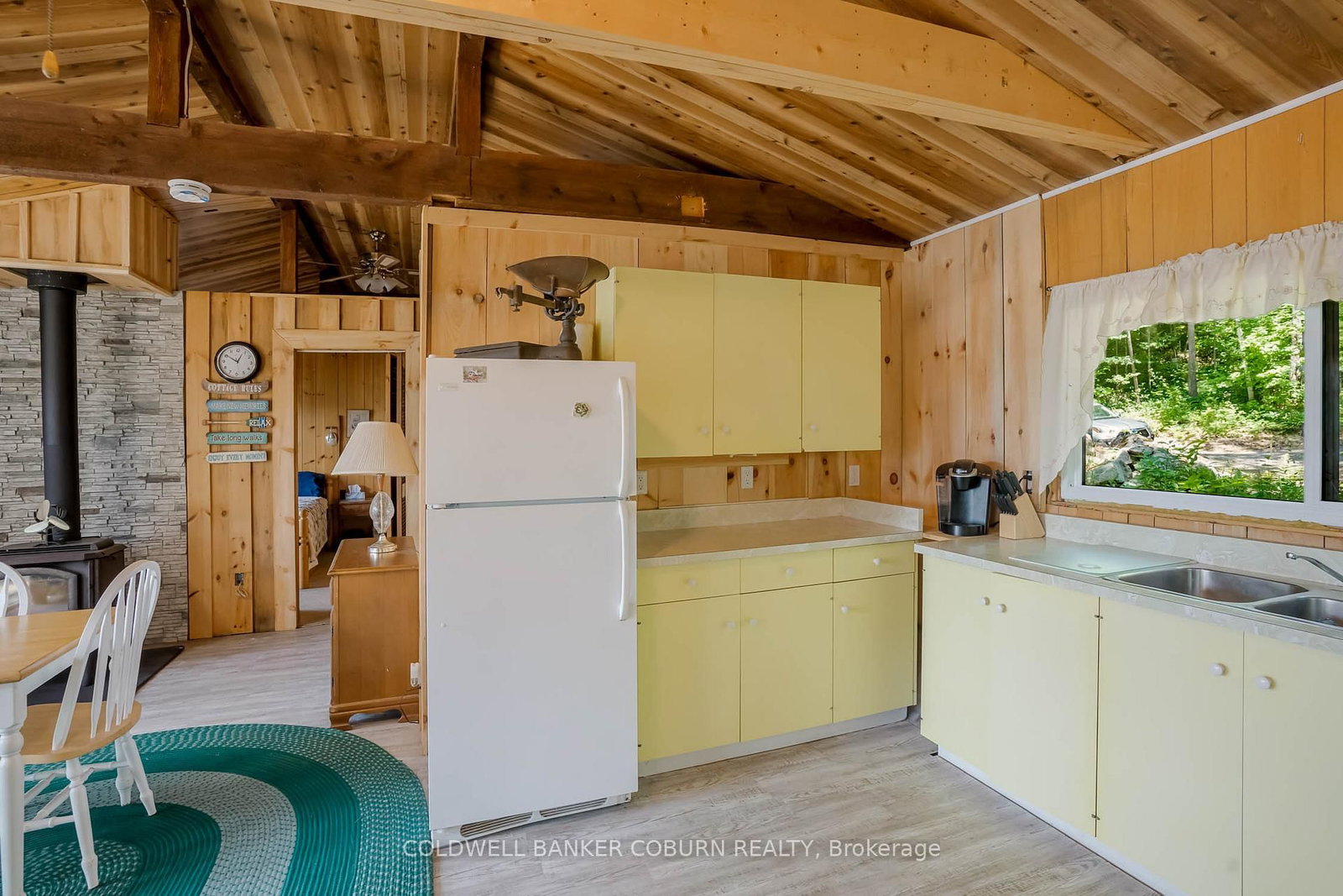 1015 Oak Lane N • Sharbot Lake, ON photo 13