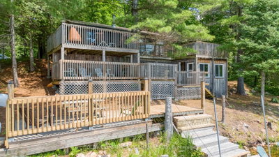 1015 Oak Lane N • Sharbot Lake, ON photo 5