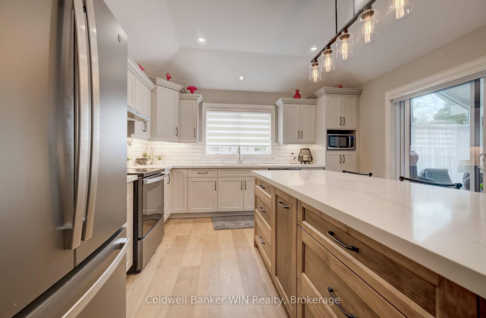 115 Ronnies Way • Wellington North, ON photo 12