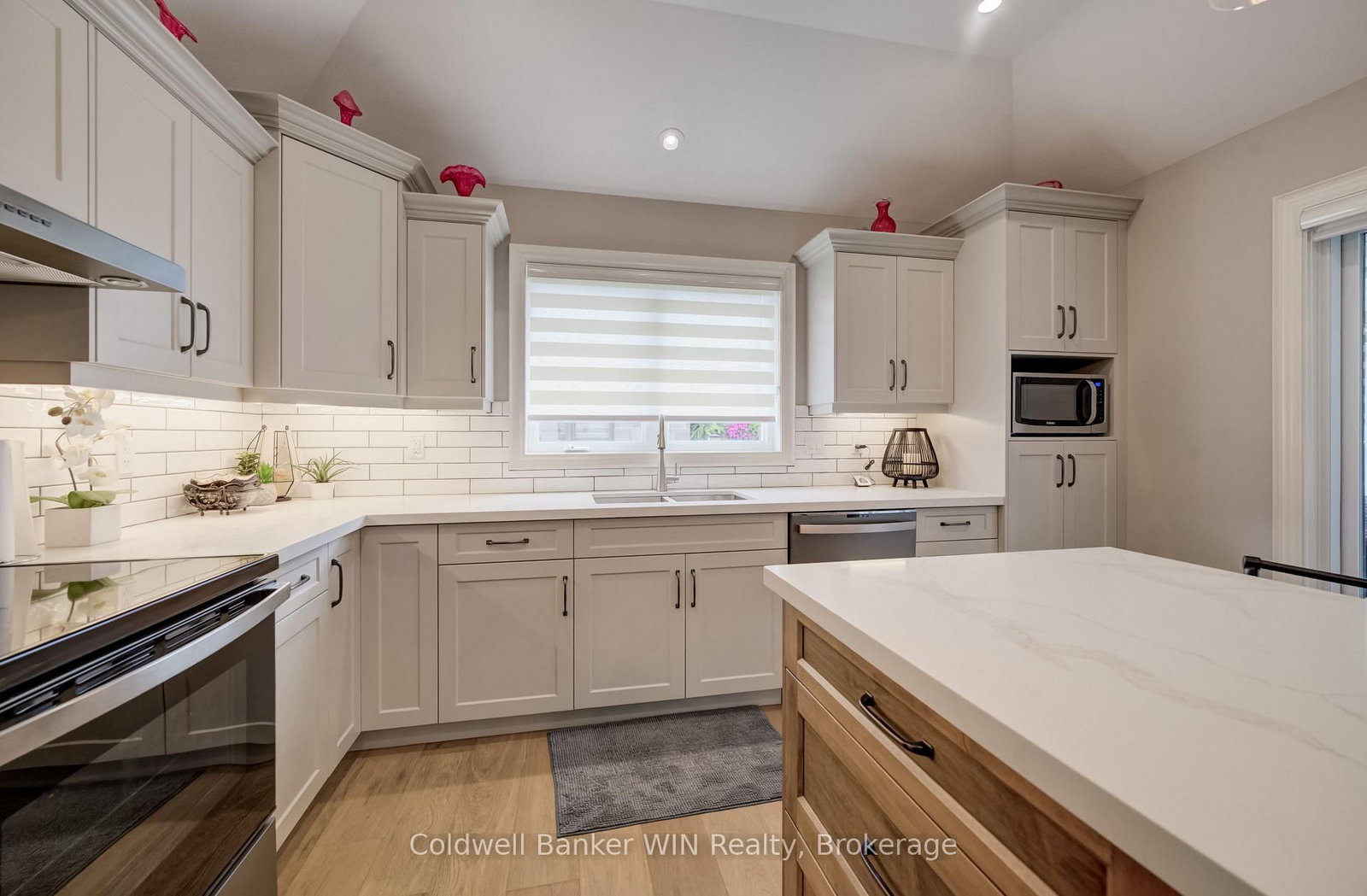 115 Ronnies Way • Wellington North, ON photo 13