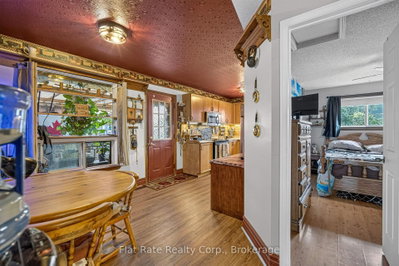 5 HUDSPETH Court • Kawartha Lakes, ON photo 9