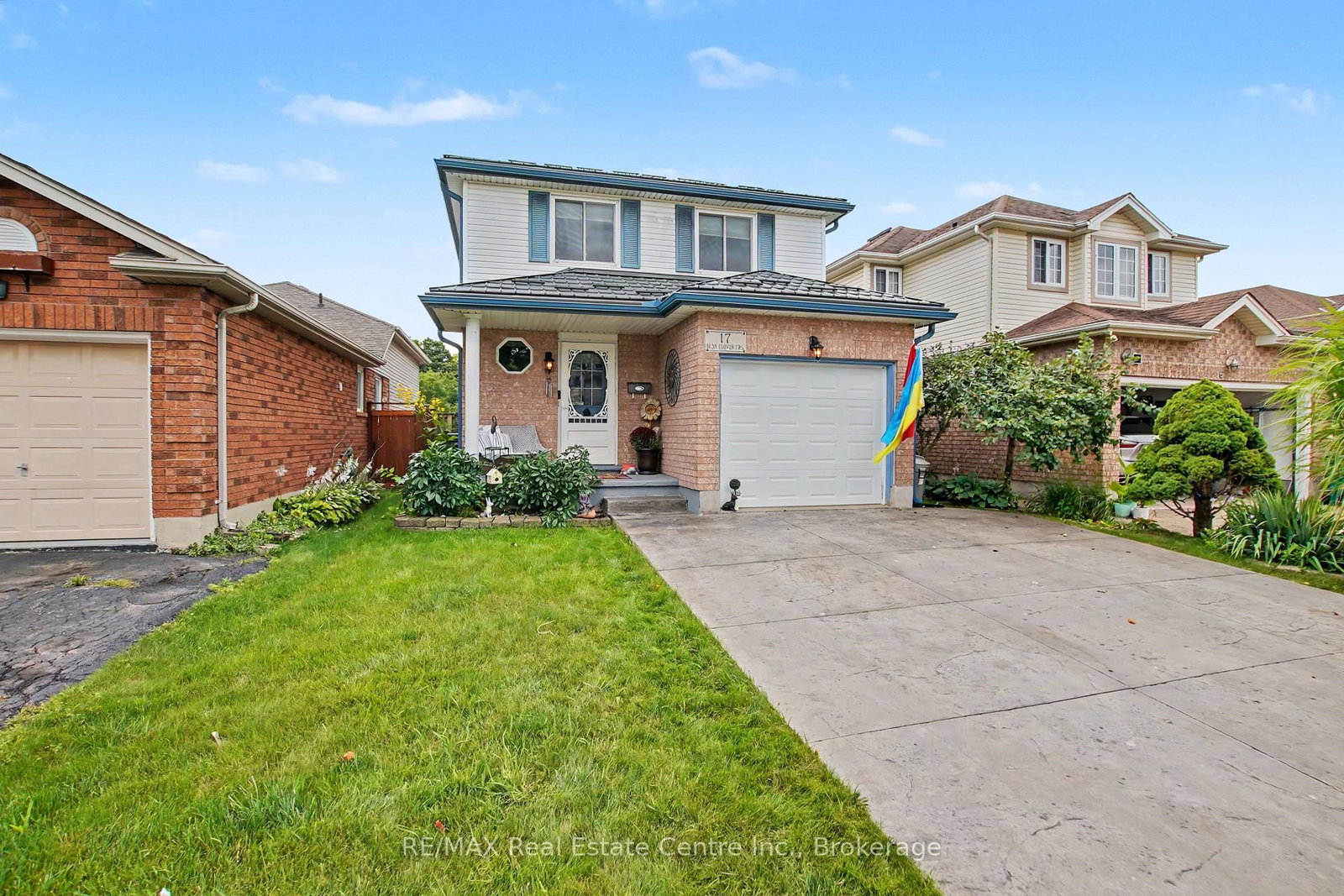 17 Bush Clover Crescent • Kitchener, ON photo 3