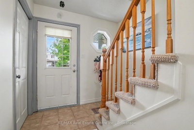 17 Bush Clover Crescent • Kitchener, ON photo 5