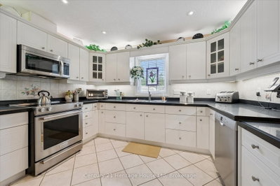 545 Athol Street • Centre Wellington, ON photo 8