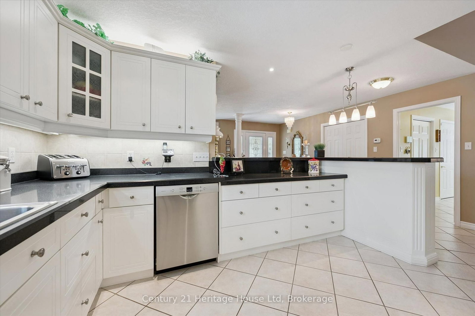545 Athol Street • Centre Wellington, ON photo 9