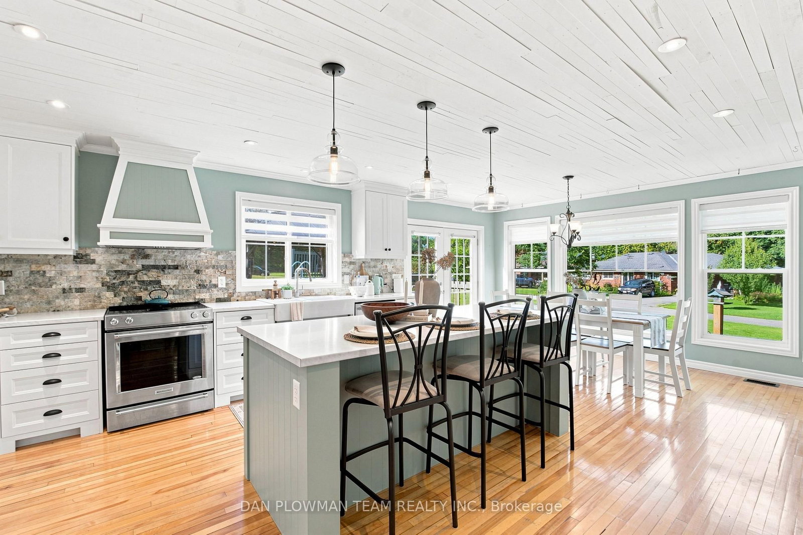 15972 County Road 2 Road • Brighton, ON photo 1