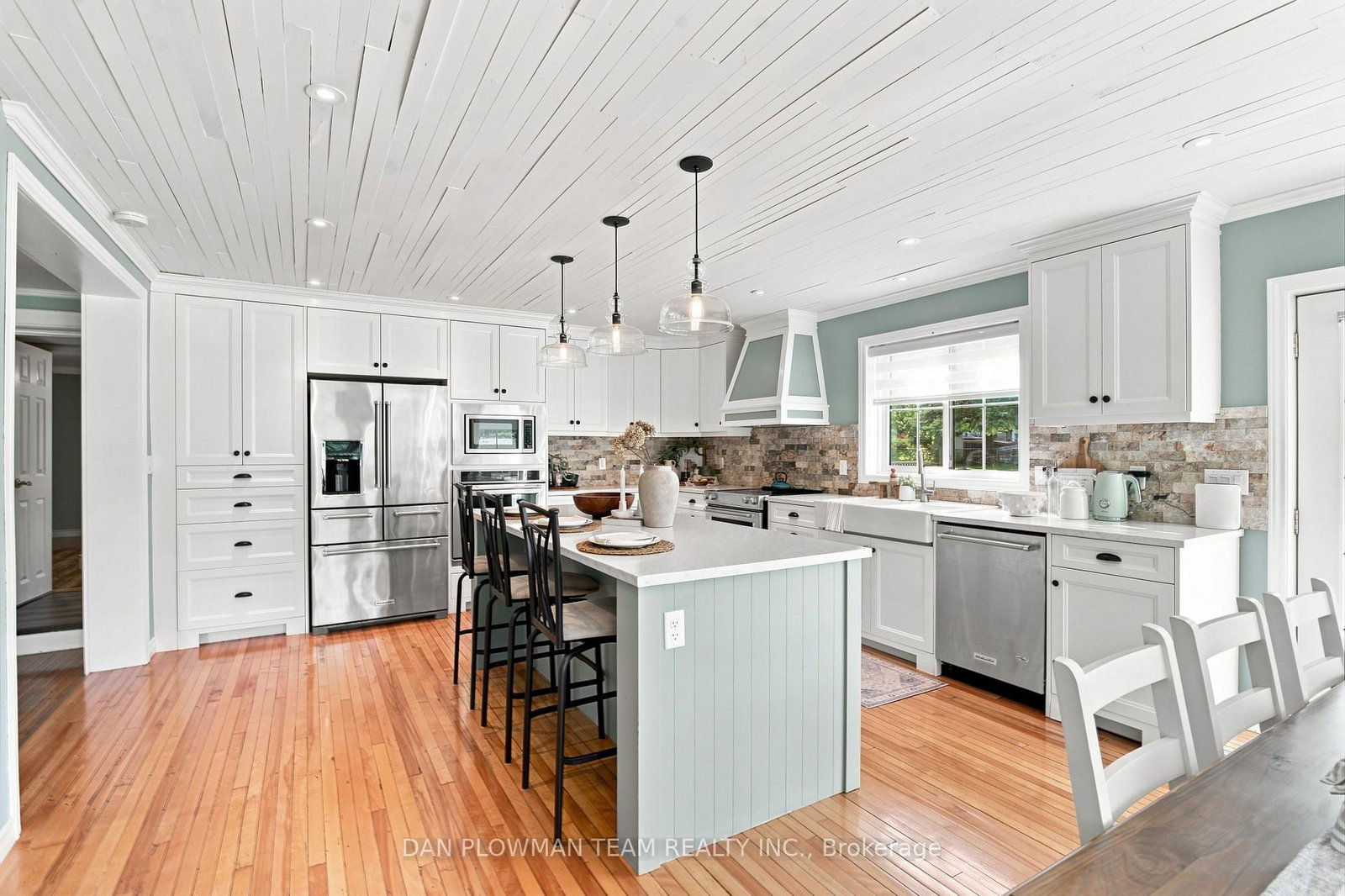 15972 County Road 2 Road • Brighton, ON photo 10