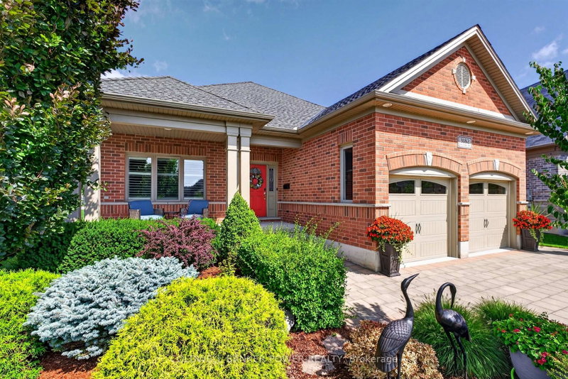 3182 Pincombe Drive