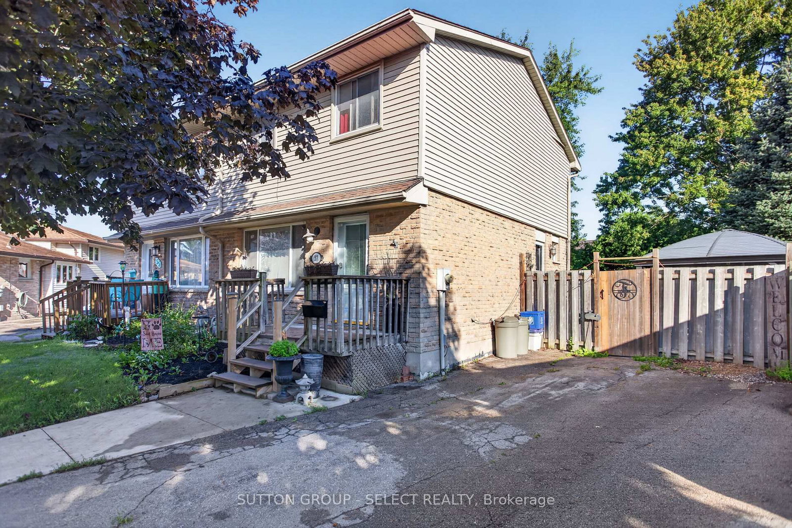 57 Edgemere Place, London South