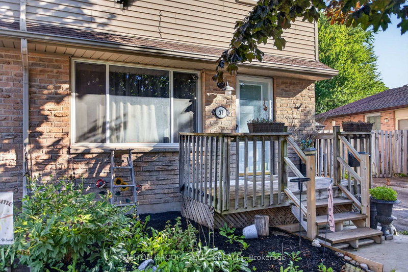 57 Edgemere Place