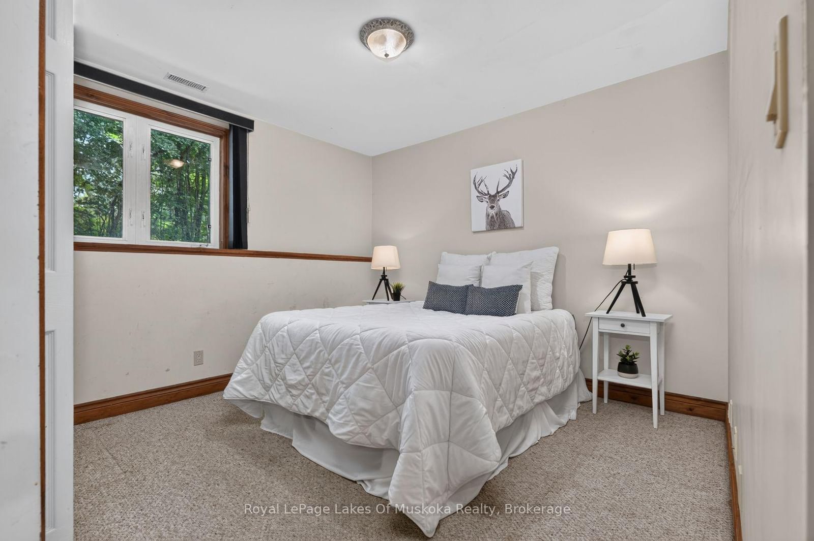 9 Silver Street • Huntsville, ON photo 23