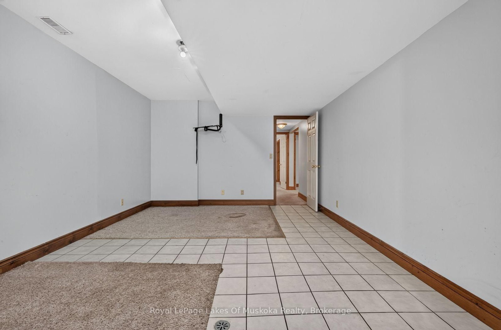 9 Silver Street • Huntsville, ON photo 27