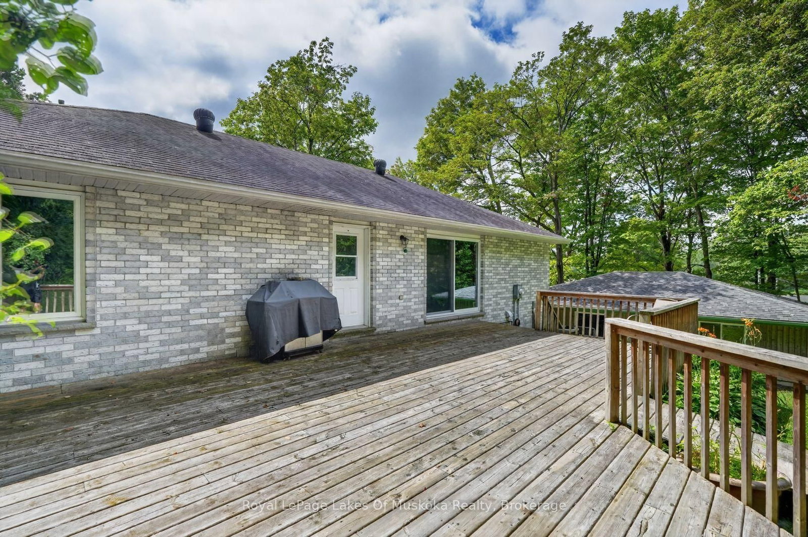 9 Silver Street • Huntsville, ON photo 29