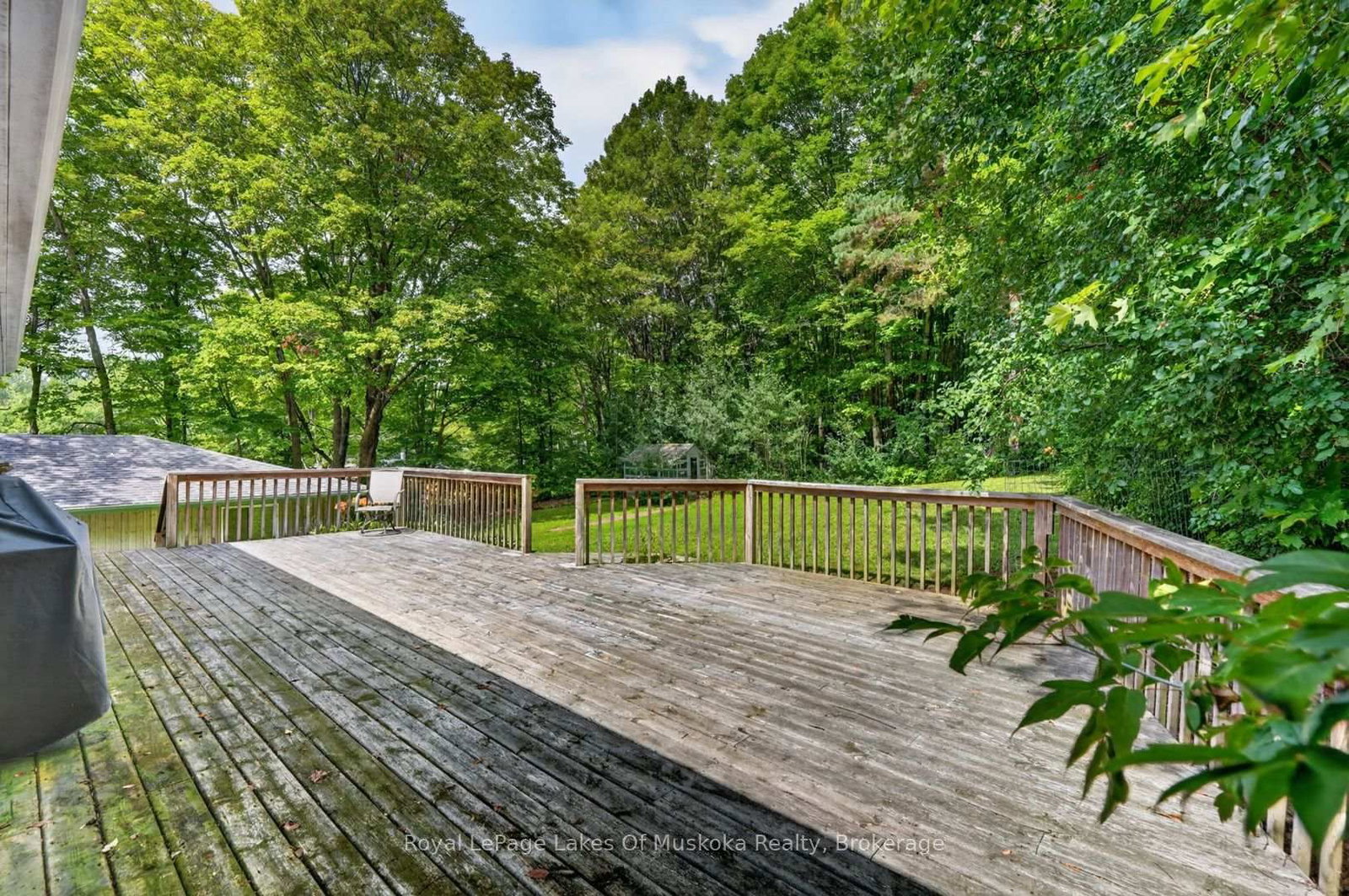 9 Silver Street • Huntsville, ON photo 30