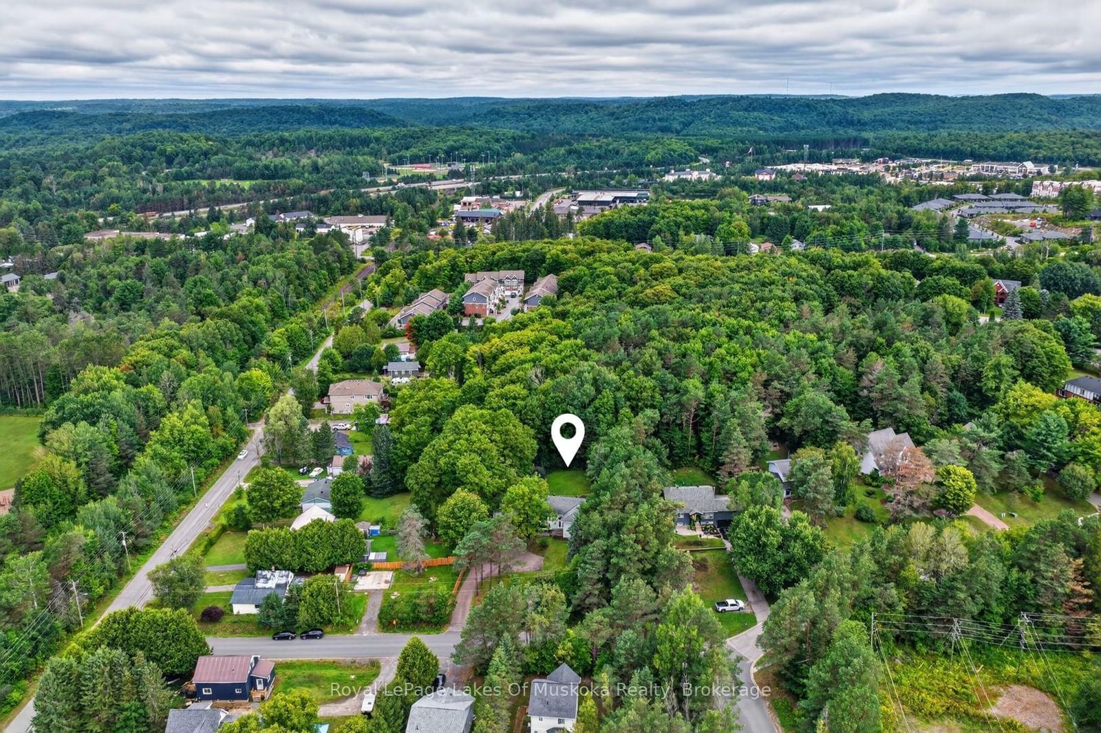 9 Silver Street • Huntsville, ON photo 41
