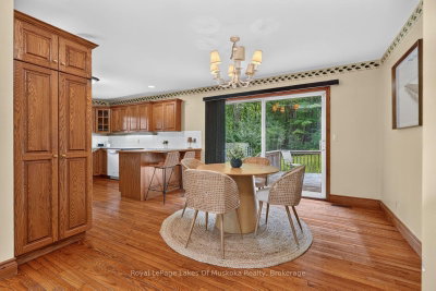 9 Silver Street • Huntsville, ON photo 8