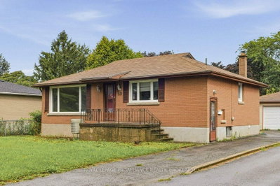 59 Campbell Crescent • Kingston, ON photo 2