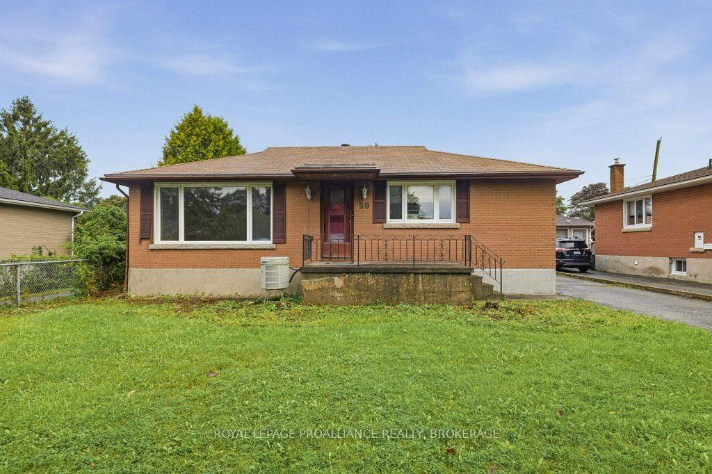 59 Campbell Crescent • Kingston, ON photo 3
