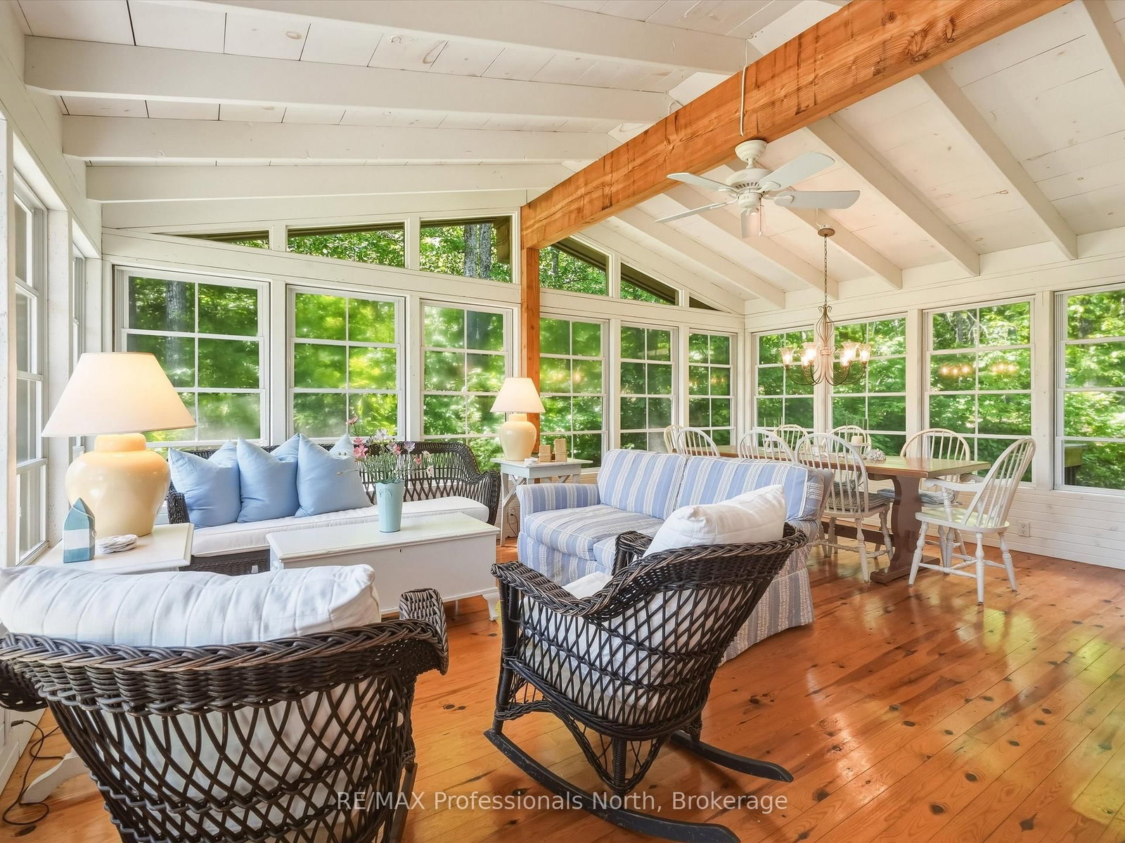 23 Taylor Island • Gravenhurst, ON photo 1