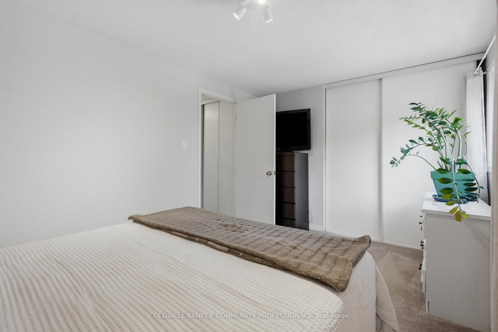 386 Highland Road W • #46 • Hamilton, ON photo 16