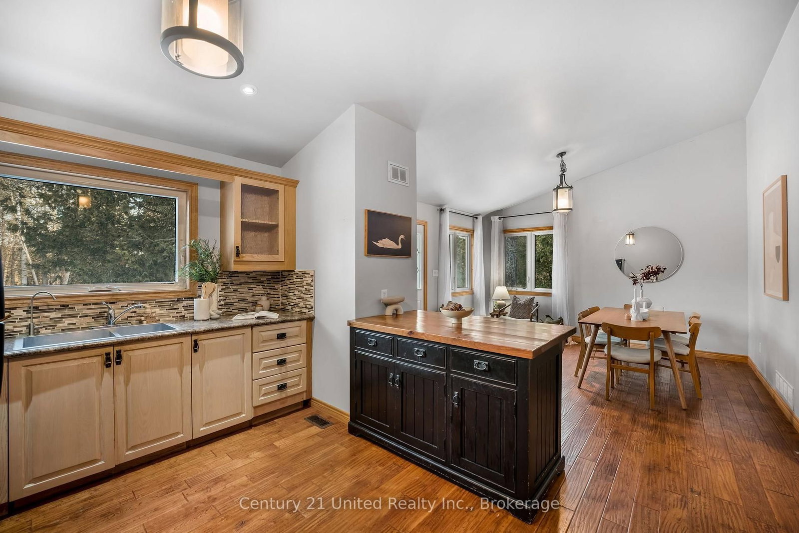 2619 Buckhorn Road • Selwyn, ON photo 12