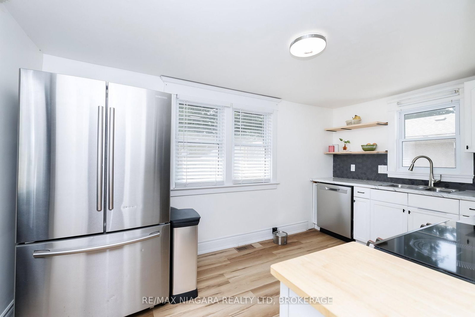 164 Kent Street • Port Colborne, ON photo 13