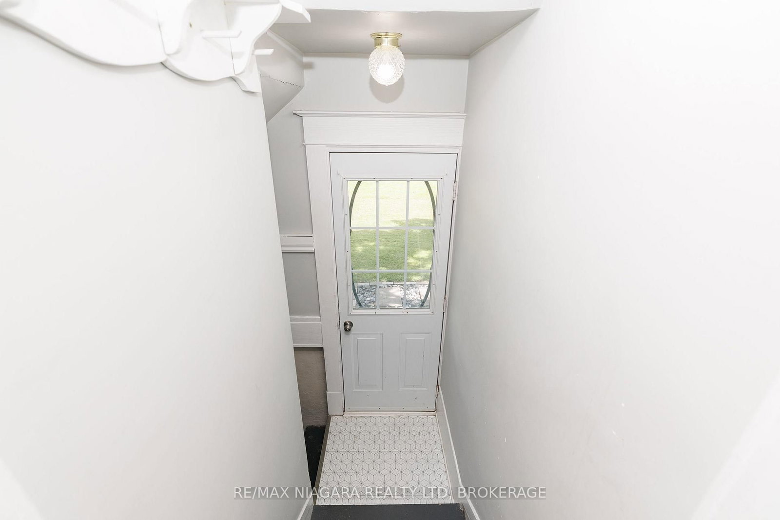 164 Kent Street • Port Colborne, ON photo 26