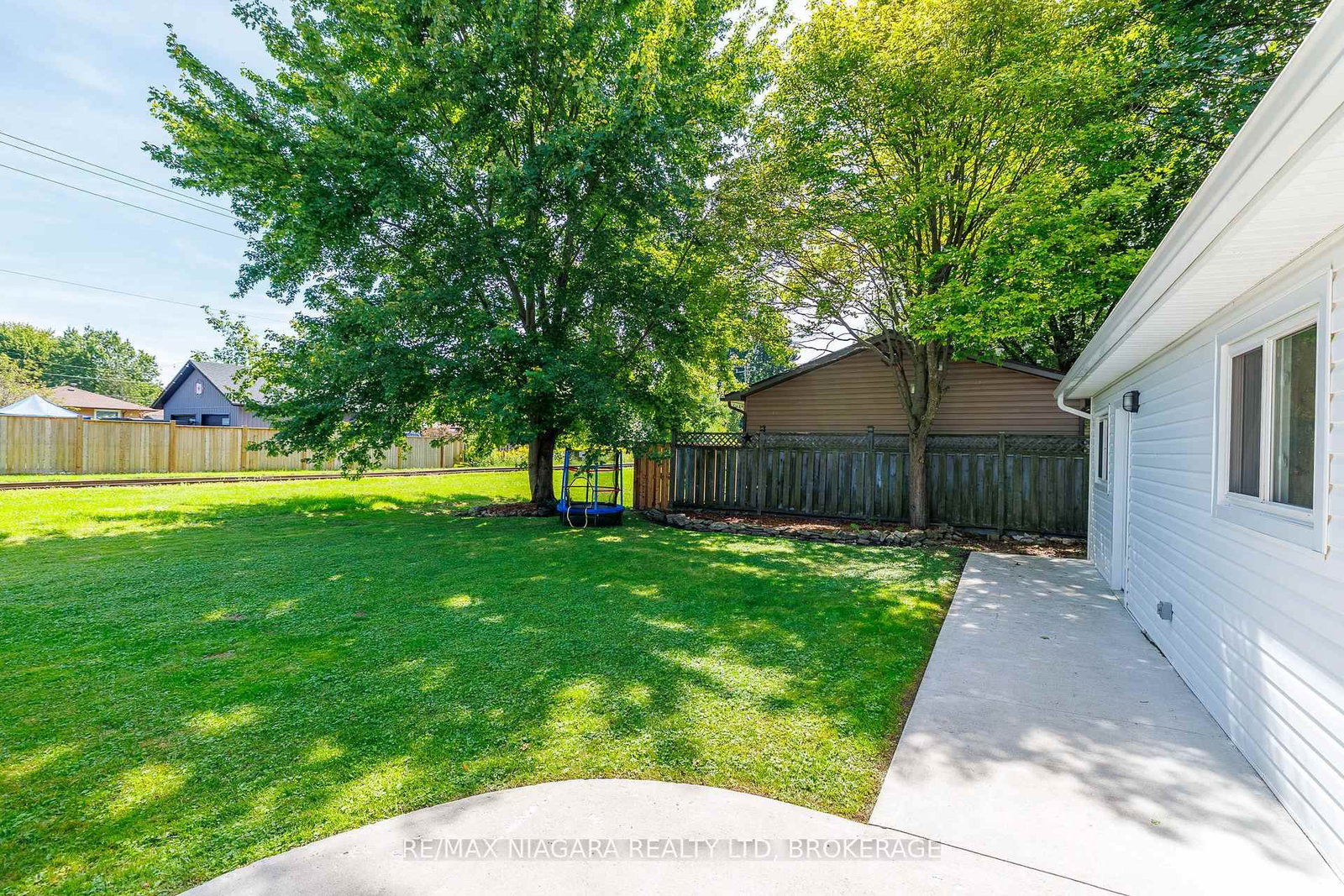 164 Kent Street • Port Colborne, ON photo 30