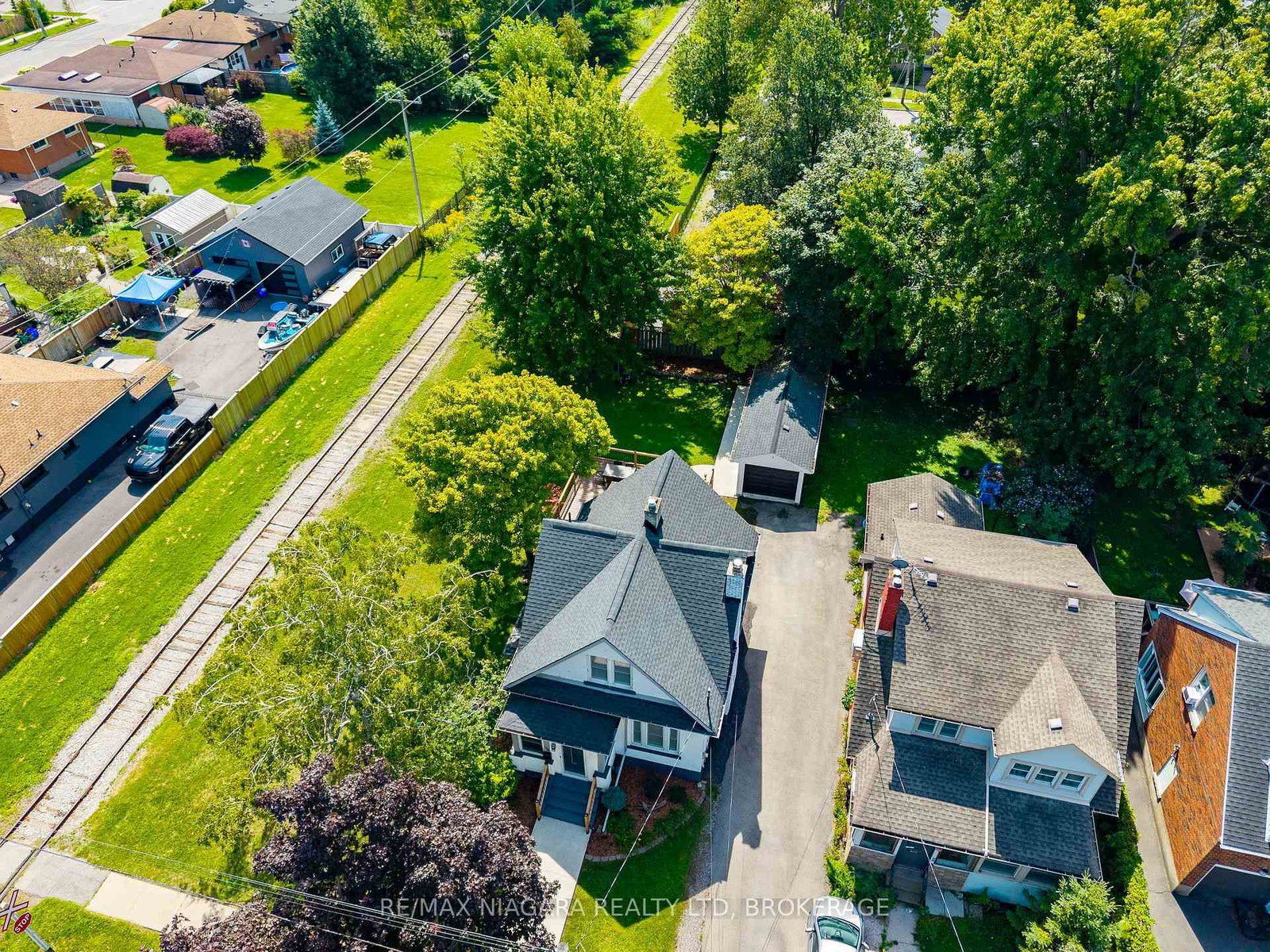 164 Kent Street • Port Colborne, ON photo 38