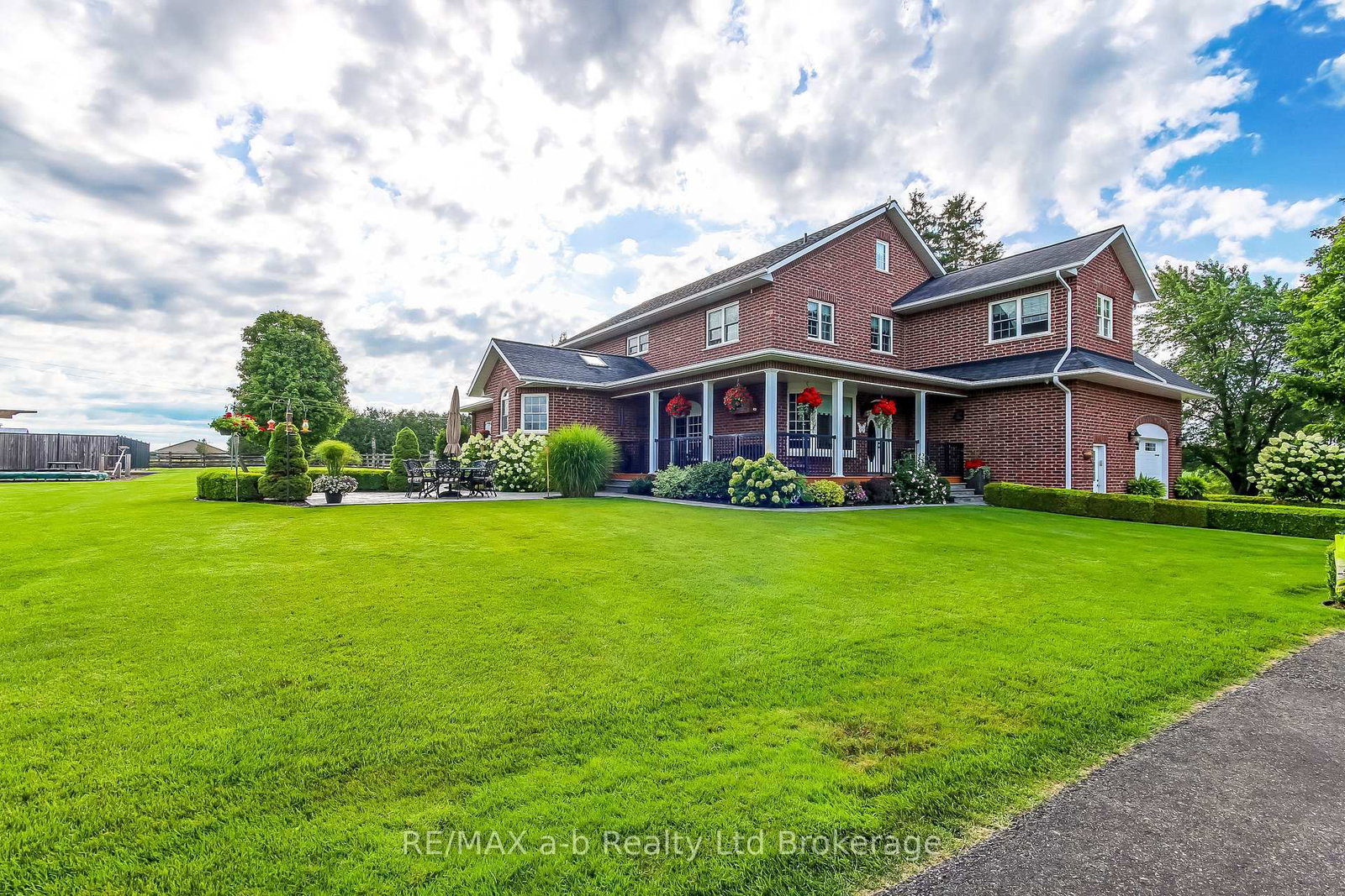 324879 Norwich Road • Norwich, ON photo 3