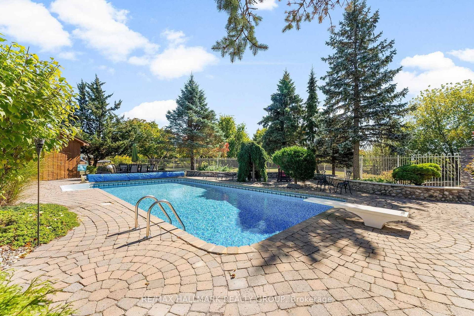 2185 Old Second Line Road • Ottawa, ON photo 46